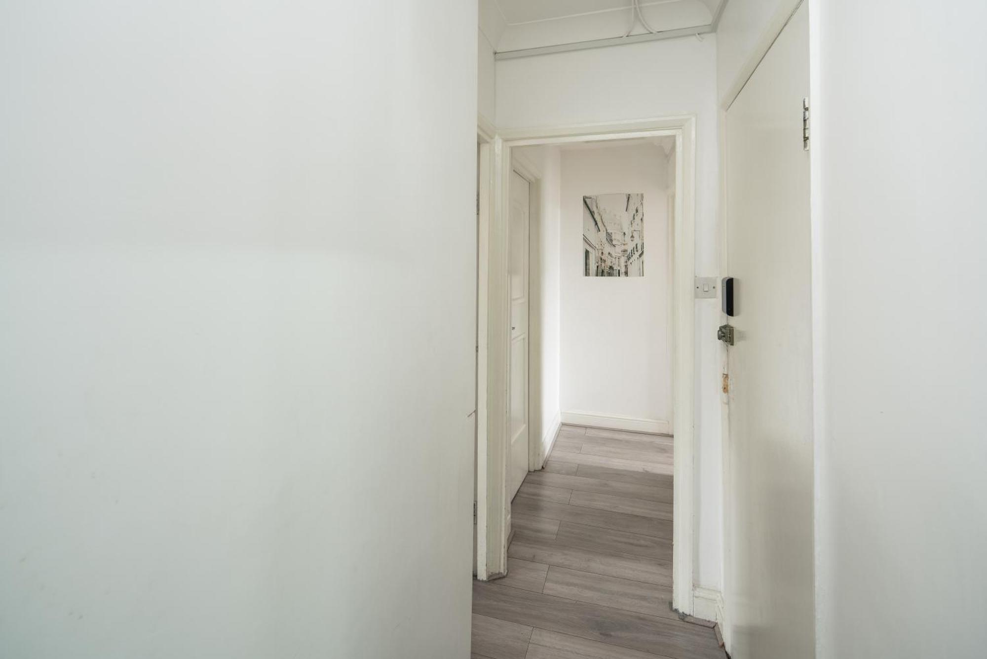 Private Double Room Shared Bathroom Near City Centre London Exterior photo